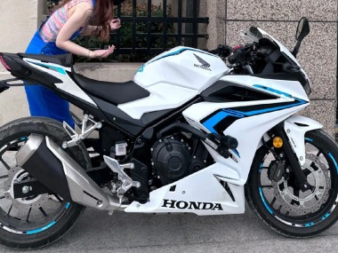 Carénages Moto Honda CBR400R 2022 - Blanc Bleu Abordables