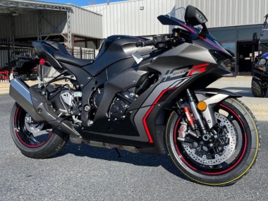 Carénages Moto Kawasaki ZX10R 2021-2025 - Noir Gris Rouge Abordables