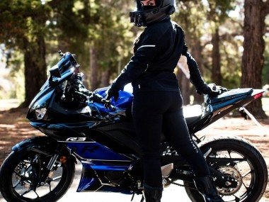 Carénages Moto Yamaha YZF R3/R25 2022-2024 - Bleu Noir Brillant Abordables
