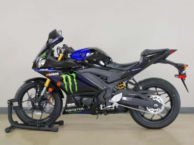 Carénages Moto Yamaha YZF R3/R25 2022-2024 - Bleu Vert Noir Monstre Yamalube ENEOS Abordables