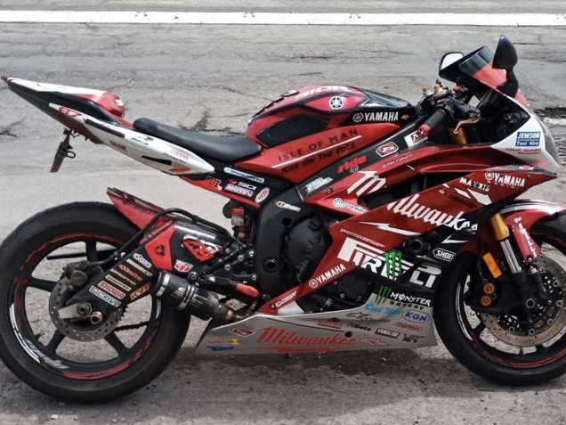 Carénages Moto Yamaha YZF 600 R6 2006-2007 - Blanc Rouge Noir Vert Monstre Milwaukee