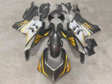 Carénages Moto Ducati Panigale V4 V4S 2020-2021 - Blanc Or Noir Mat Abordables