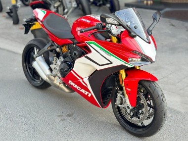 Carénages Moto Ducati Supersport 939/939S 2017-2022 - Rouge Blanc Vert Bande Abordables