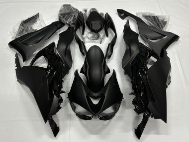 Carénages Moto Kawasaki ZX6R 2023-2025 - Noir Mat Abordables
