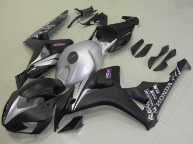 Kits Carénage Moto Honda CBR1000RR 2006-2007 - Argent Noir Mat Abordables