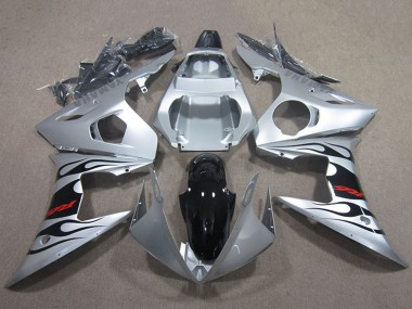 Carénages Moto Yamaha YZF R6 2003-2004 - Argent Noir Brillant Flamme Abordables