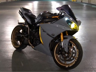 Carénages Moto Yamaha YZF R1 2007-2008 - Nardo Gris Abordables