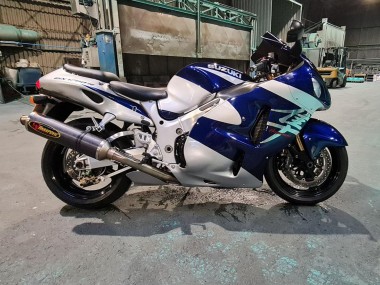 Carénages Moto Suzuki GSXR 1300 Hayabusa 1996-2007 - Bleu Blanc Abordables