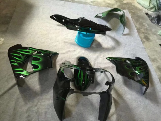 Noir Brillant Vert Flamme Carénage Kawasaki ZX9R 2002-2003 Noir Brillant Vert Flamme Carénage Kawasaki ZX9R 2002-2003