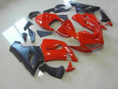 Rouge et Noir Mat Carénage Kawasaki ZX6R 2005-2006 Abordables