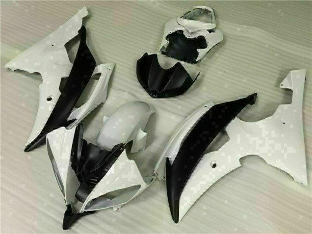 Blanc Noir Kit Carénages & Plastique Yamaha R6 2008-2016 Blanc Noir Kit Carénages & Plastique Yamaha R6 2008-2016